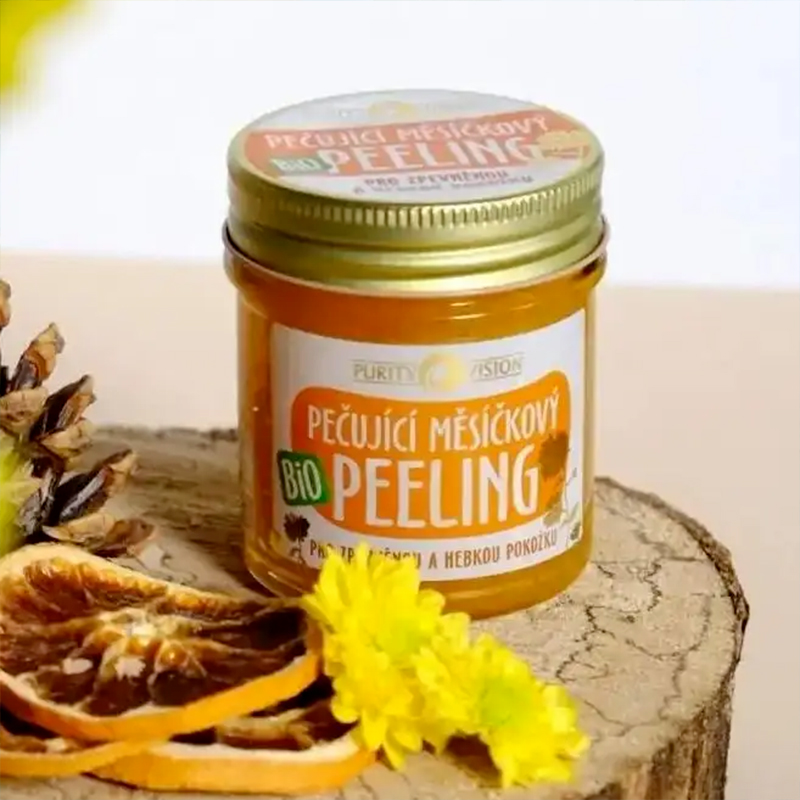 Pečující měsíčkový peeling